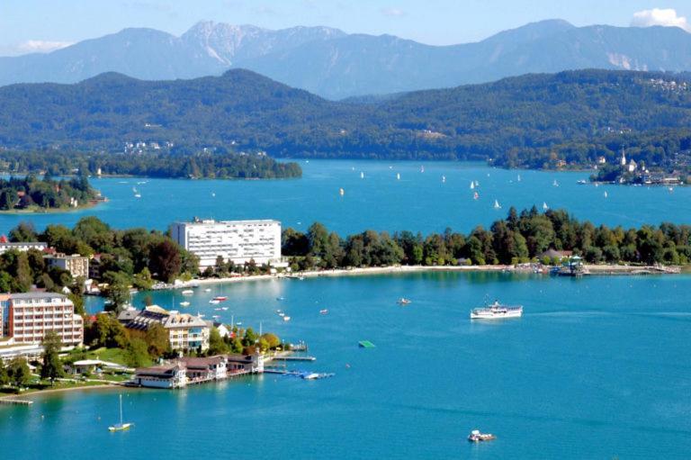 Stunning Woerthersee Holiday Home Sekull Bagian luar foto
