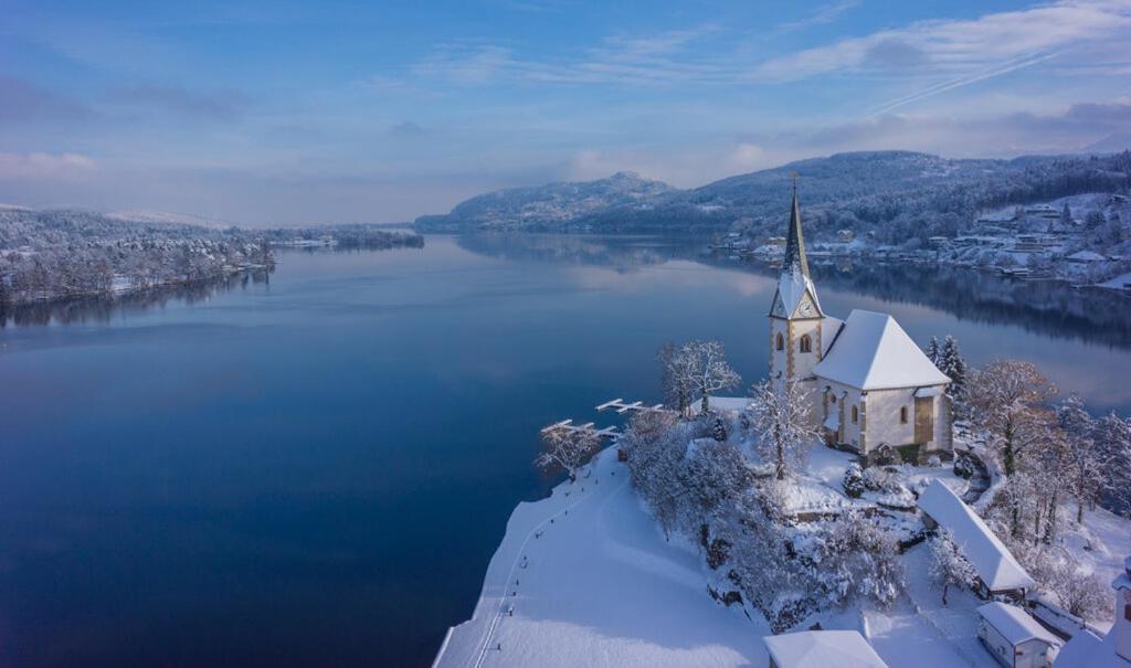 Stunning Woerthersee Holiday Home Sekull Bagian luar foto